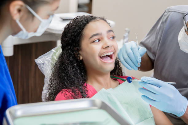 Best Emergency Dental Care for Broken or Chipped Teeth in Skokie, IL