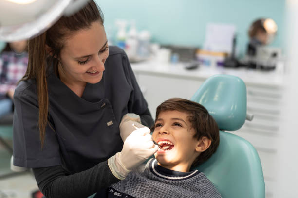 Best Emergency Gum Treatment in Skokie, IL